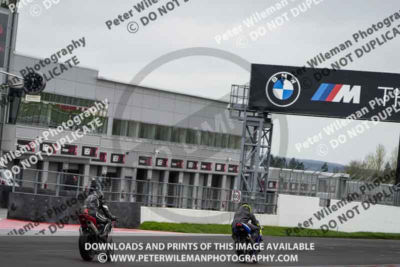 donington no limits trackday;donington park photographs;donington trackday photographs;no limits trackdays;peter wileman photography;trackday digital images;trackday photos